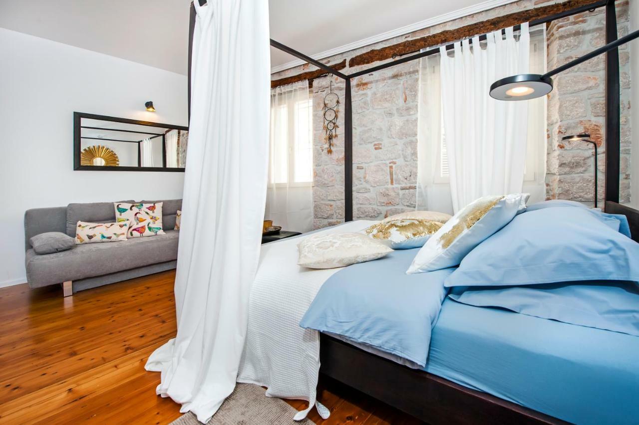 Apartments Sea View - Sunrise And Maremonte Rovinj Luaran gambar