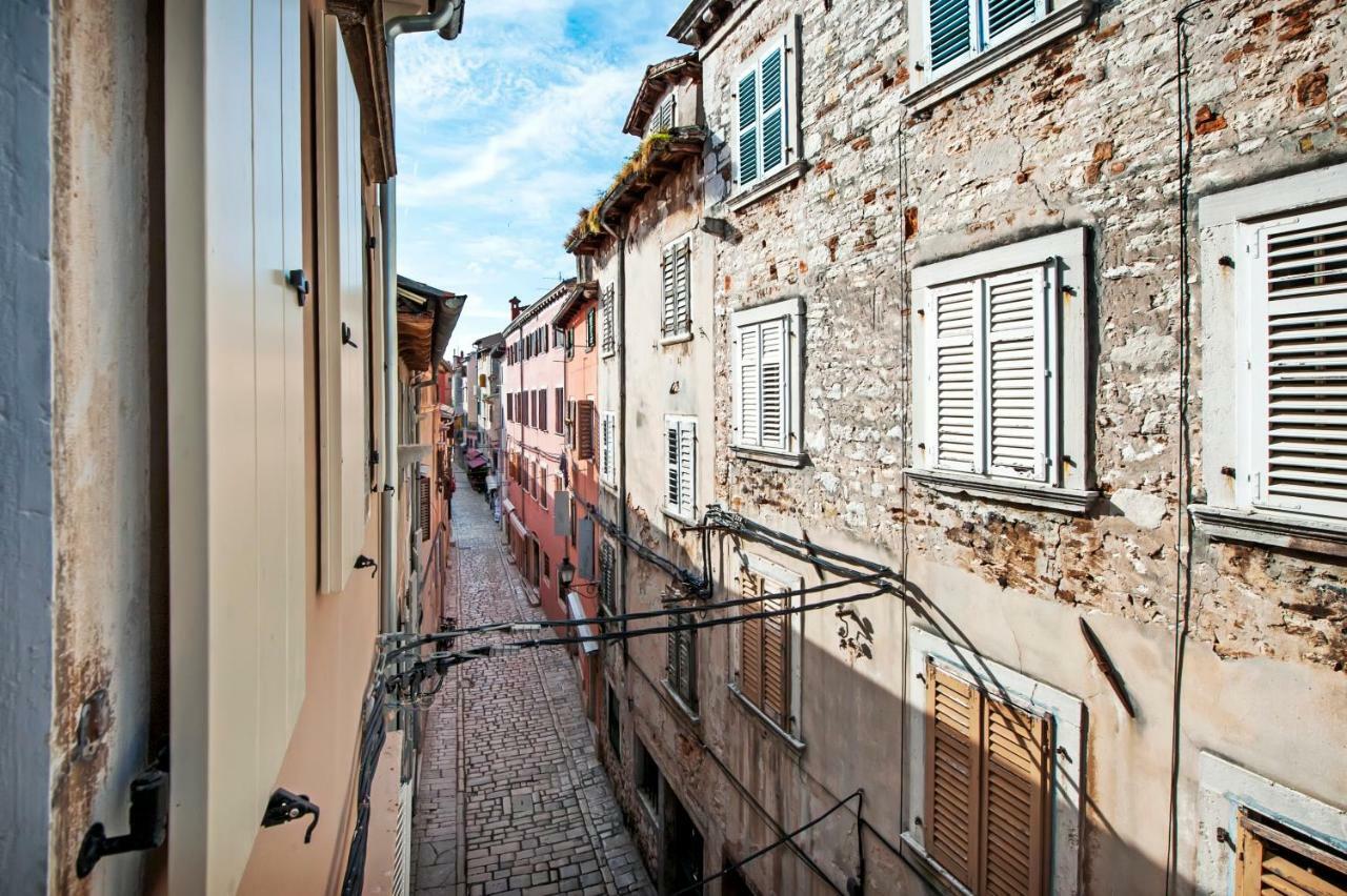 Apartments Sea View - Sunrise And Maremonte Rovinj Luaran gambar